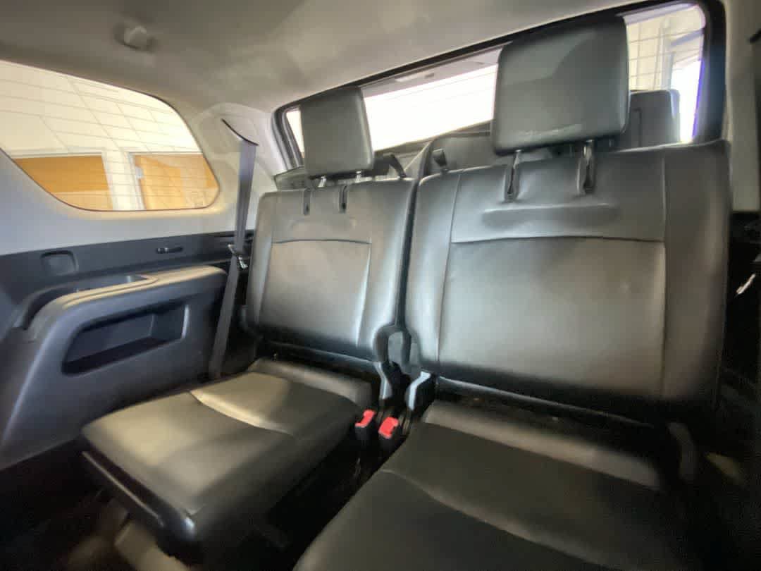 Used 2016 Toyota 4Runner Limited AWD/4WD image 25