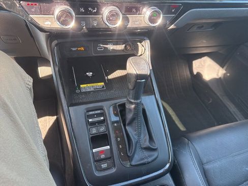 Used 2024 Honda CR-V EX-L image 13