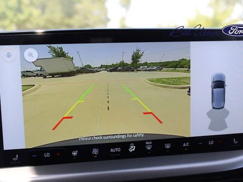 New 2025 Ford Escape SE image 14