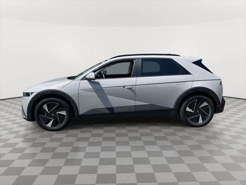Used 2025 Hyundai Ioniq 5 SEL AWD/4WD image 6