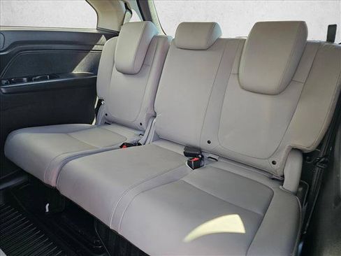 Used 2018 Honda Odyssey EX-L image 18