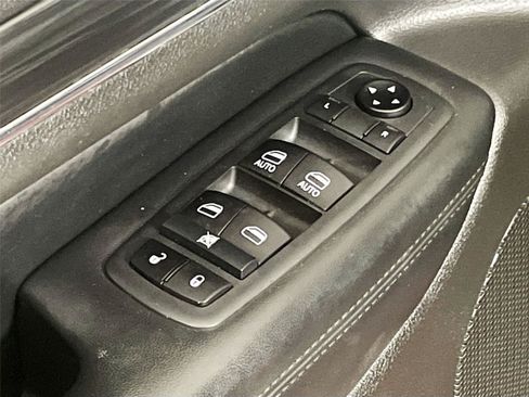 Used 2021 Jeep Grand Cherokee Limited w/ Trailer Tow Group IV AWD/4WD image 21