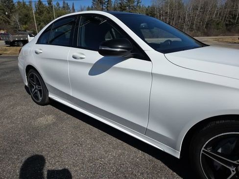 Used 2017 Mercedes-Benz C 300 4MATIC Sedan image 28