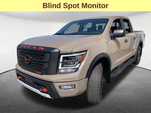 Used 2024 Nissan Titan PRO-4X w/ Off Road Protection Package image 5