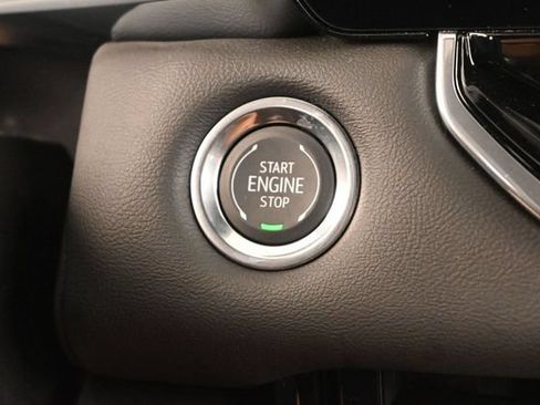 Used 2026 GMC Canyon Elevation w/ Convenience Package RWD image 20