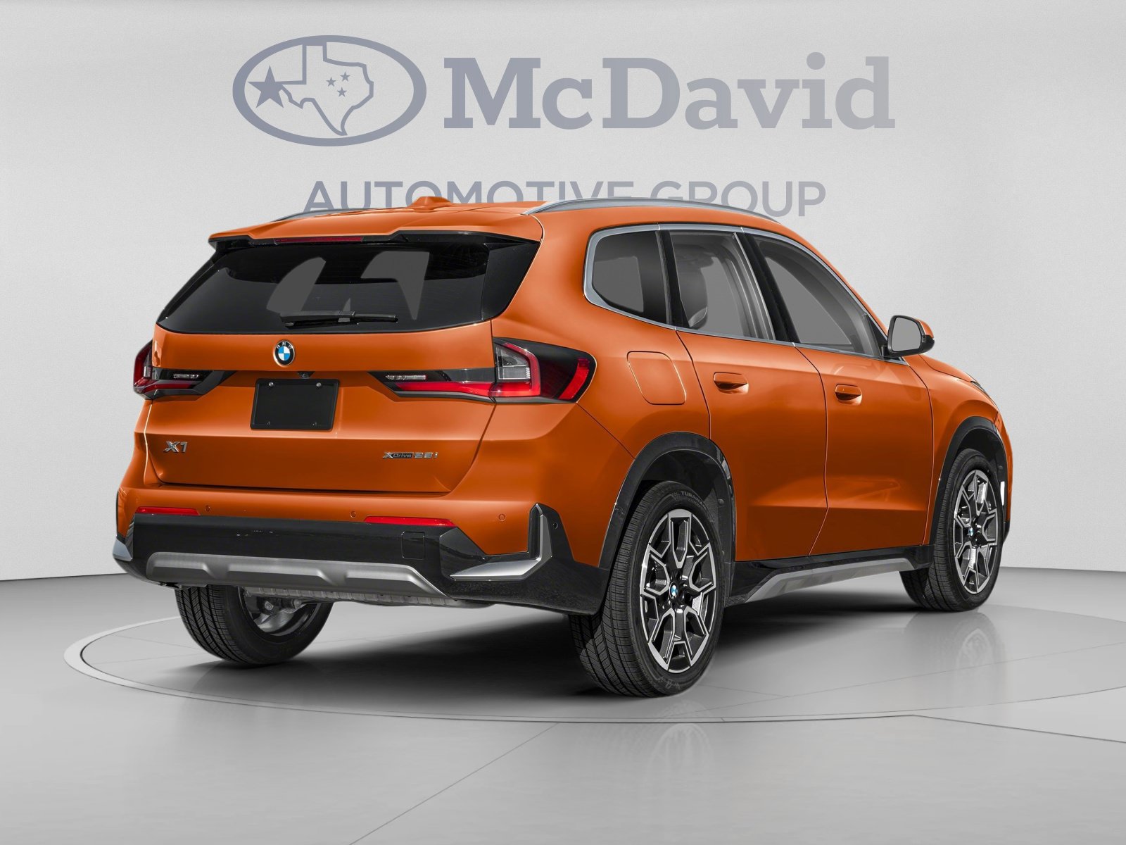 Used 2023 BMW X1 xDrive28i w/ Premium Package AWD/4WD image 2