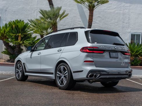 Used 2025 BMW X7 M60i w/ Executive Package AWD/4WD image 16