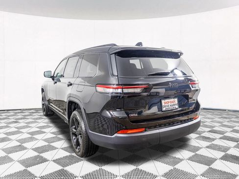 New 2025 Jeep Grand Cherokee L Altitude image 13