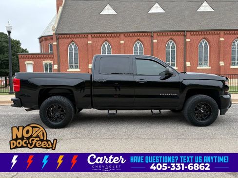 Used 2018 Chevrolet Silverado 1500 Custom w/ Custom Value Package RWD image 3