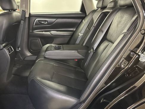 Used 2016 Nissan Altima 2.5 SL w/ 2.5 Technology Package FWD image 22