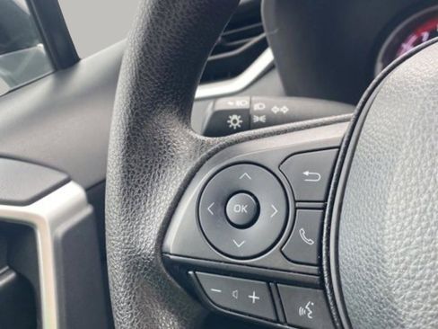 Used 2024 Toyota RAV4 XLE image 17