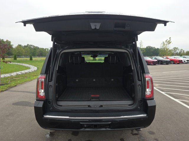 Used 2018 GMC Yukon XL Denali w/ Open Road Package AWD/4WD image 9