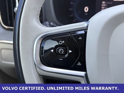 Certified 2023 Volvo XC60 B5 Plus w/ Climate Package image 17