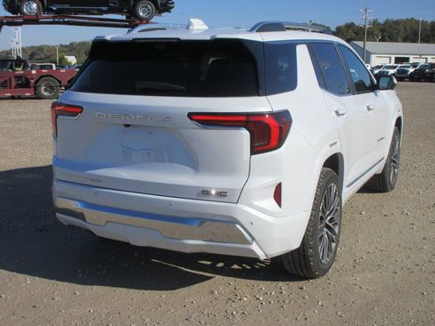 New 2026 GMC Terrain Denali image 4