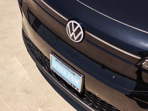 Used 2023 Volkswagen ID.4 Pro S RWD image 8
