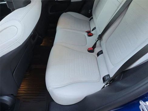 Certified 2026 Mercedes-Benz GLC 300 4MATIC image 18