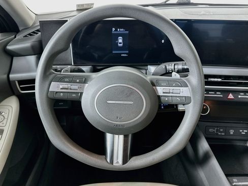 Used 2025 Hyundai Sonata SEL FWD image 18