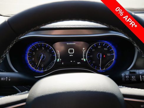 New 2026 Chrysler Pacifica Select FWD image 55