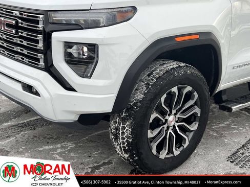 Certified 2024 GMC Canyon Denali image 10