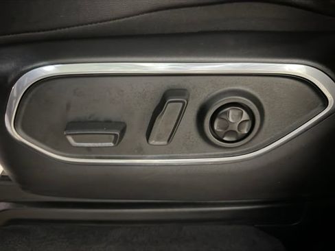 Used 2024 Jeep Wagoneer 4WD image 16