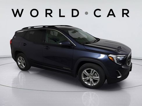 Used 2019 GMC Terrain SLE w/ Driver Convenience Package image 1