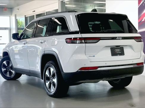 Used 2022 Jeep Grand Cherokee Limited 4xe AWD/4WD image 4