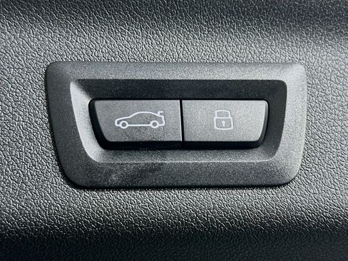 Used 2025 BMW X1 xDrive28i image 30