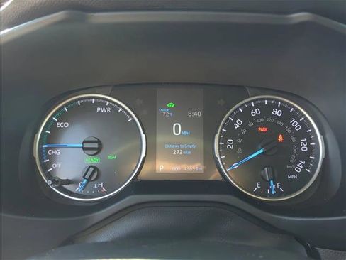 Certified 2022 Toyota RAV4 XLE Premium image 18