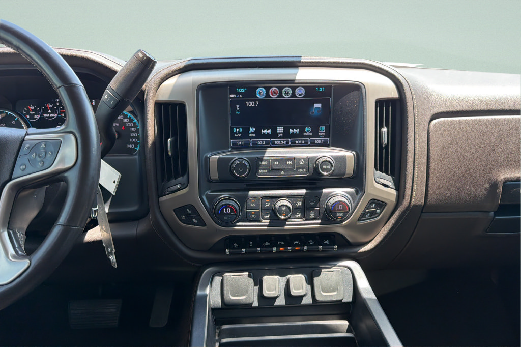 Used 2018 GMC Sierra 1500 Denali AWD/4WD image 11