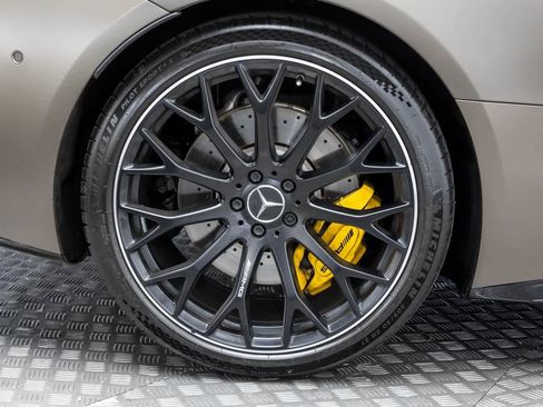 Used 2025 Mercedes-Benz SL 63 AMG 4MATIC image 48