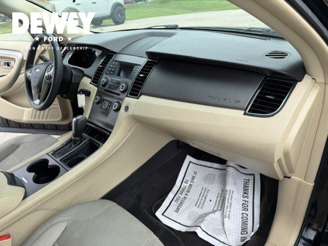 Used 2018 Ford Taurus SE FWD image 31