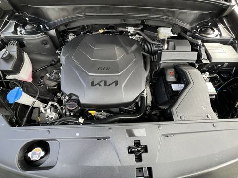 Used 2022 Kia Telluride SX w/ SX Prestige Package image 29