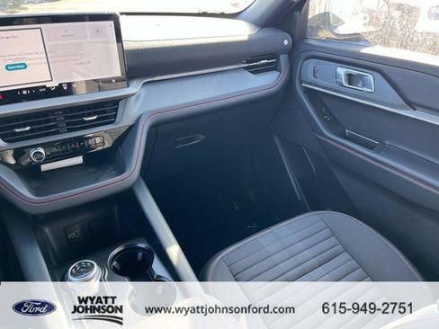New 2026 Ford Explorer ST-Line image 15