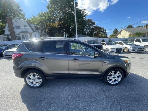 Used 2015 Ford Escape Titanium AWD/4WD image 5