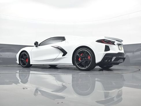 Used 2025 Chevrolet Corvette Stingray Preferred Conv w/ 2LT RWD image 27