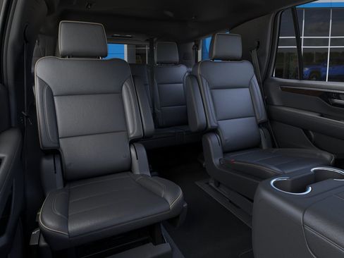 New 2026 Chevrolet Tahoe Premier w/ Sun And Tow Package AWD/4WD image 17