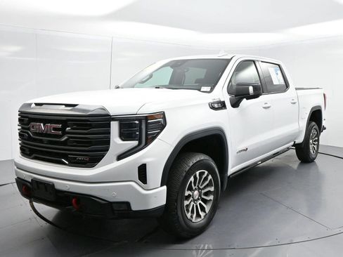 Used 2023 GMC Sierra 1500 AT4 w/ AT4 Premium Package AWD/4WD image 3