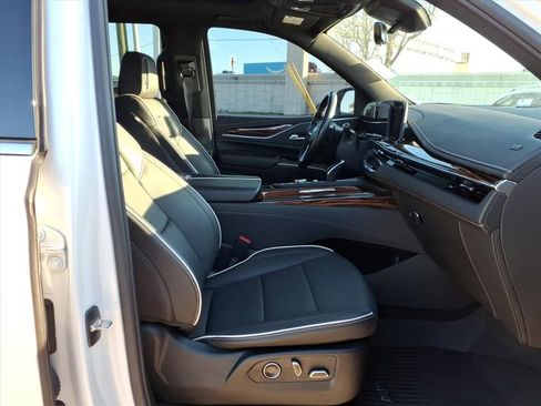 Used 2024 Cadillac Escalade Premium Luxury w/ LPO, Floor Liner Package image 16