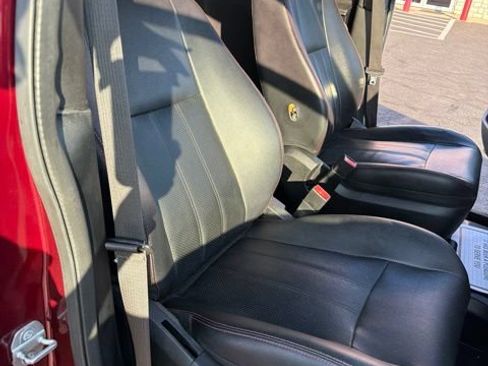 Used 2019 Dodge Grand Caravan GT FWD image 26