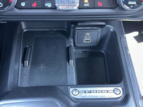 New 2026 Ford Bronco Outer Banks AWD/4WD image 7