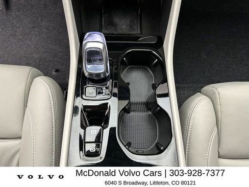 New 2026 Volvo XC40 B5 Plus w/ Protection Package Premier image 20