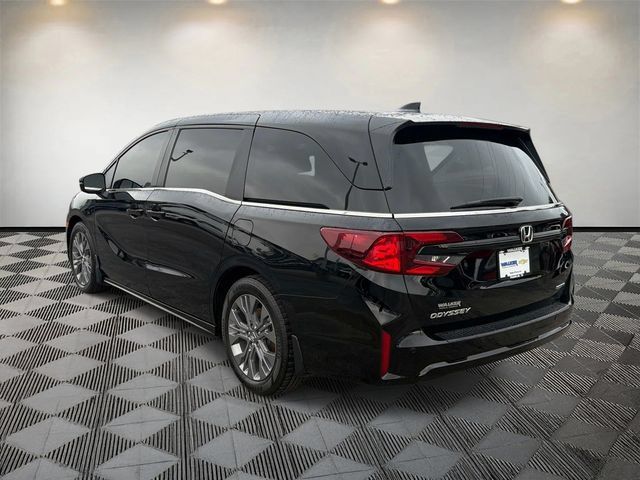 Used 2025 Honda Odyssey Touring image 7