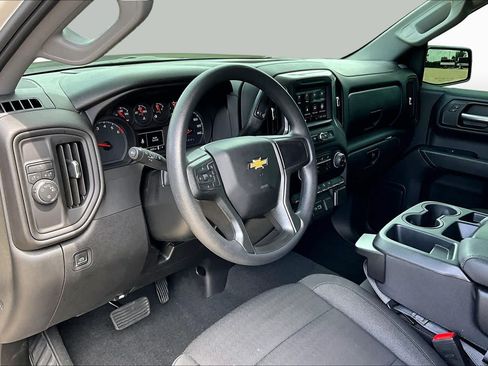Used 2026 Chevrolet Silverado 1500 Custom RWD image 18