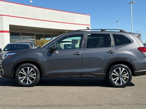 Used 2021 Subaru Forester Limited w/ Popular Package #3 AWD/4WD image 9