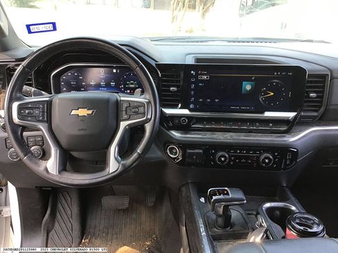Used 2023 Chevrolet Silverado 1500 LTZ AWD/4WD image 12