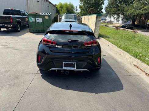 Used 2020 Hyundai Veloster 2.0 FWD image 9
