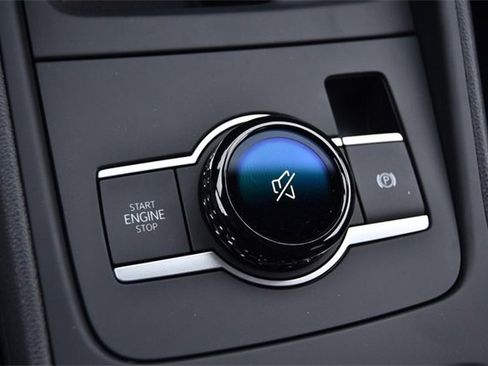 New 2026 Volkswagen Tiguan SE R-Line image 16