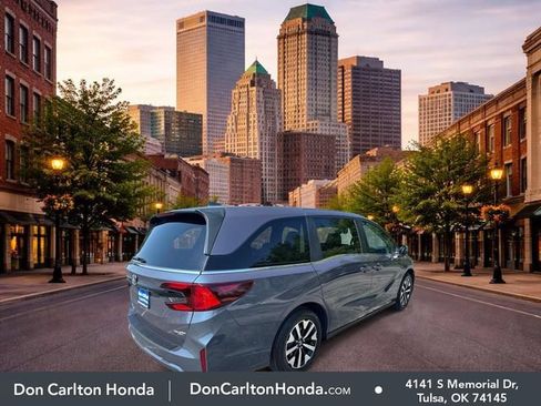 Used 2026 Honda Odyssey EX-L image 4