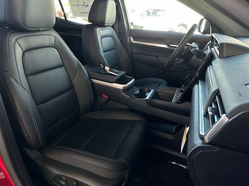 New 2026 GMC Terrain Elevation w/ Elevation Premium Package image 17