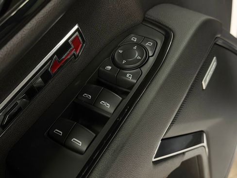 Certified 2023 GMC Sierra 1500 AT4 w/ AT4 Preferred Package image 39